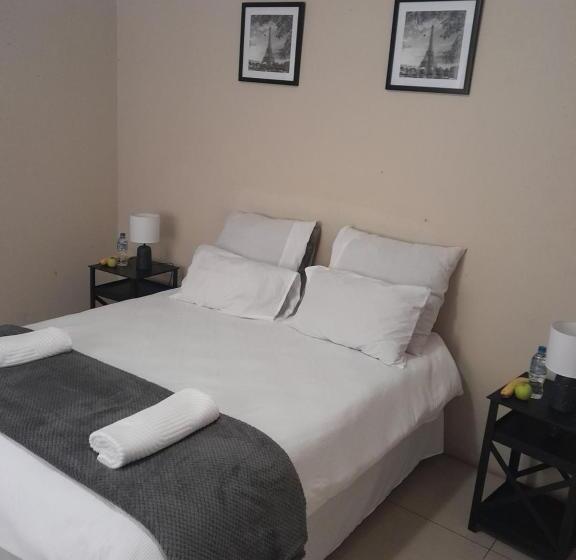 מלון כמוסות Softlife Guest House