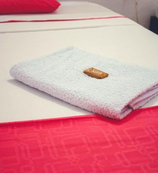 ホテル Cuadrilleros