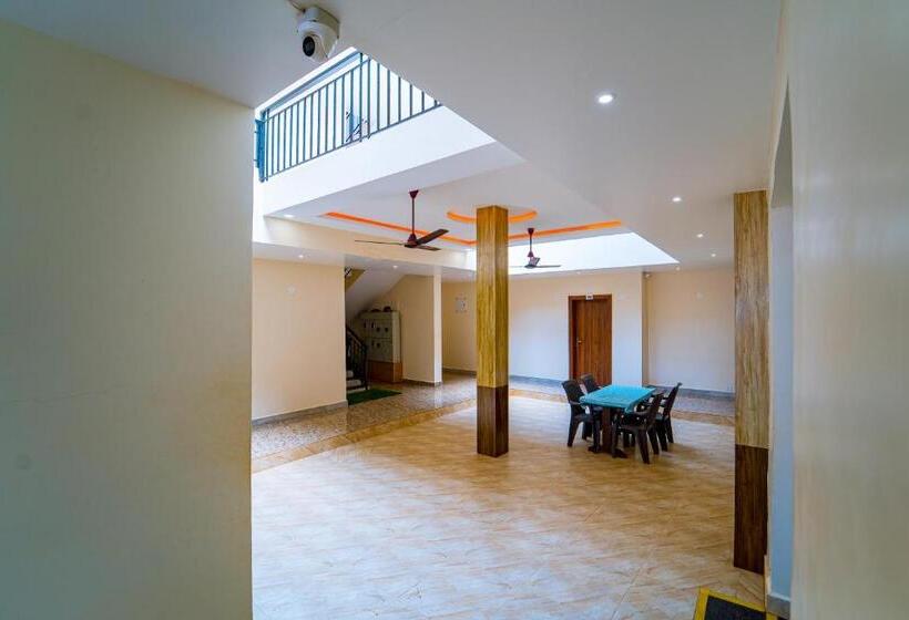 בית מלון כפרי Darsy Residency