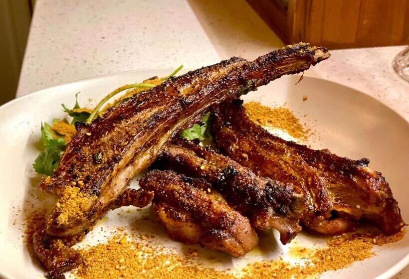 Отель Dreamer Of The Sea