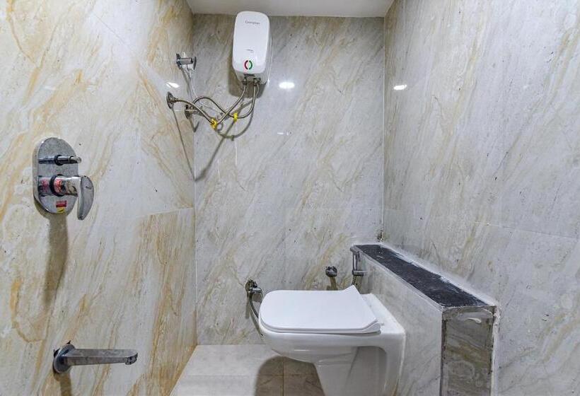 Отель Green Tree