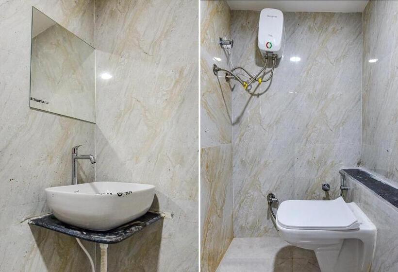 Отель Green Tree