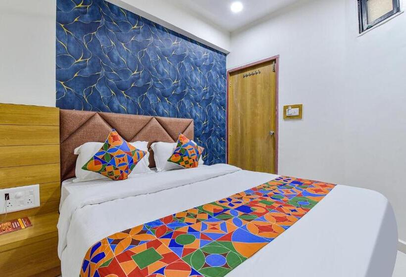 Отель Green Tree