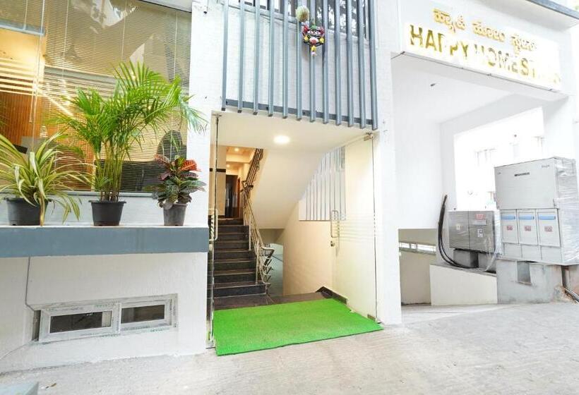 호텔 Happy Home Stays