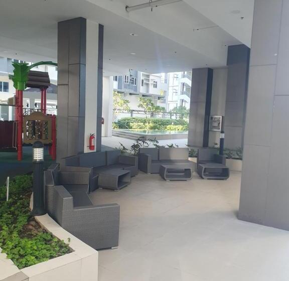 هتل Hector S Place At Smdc Vine Residences