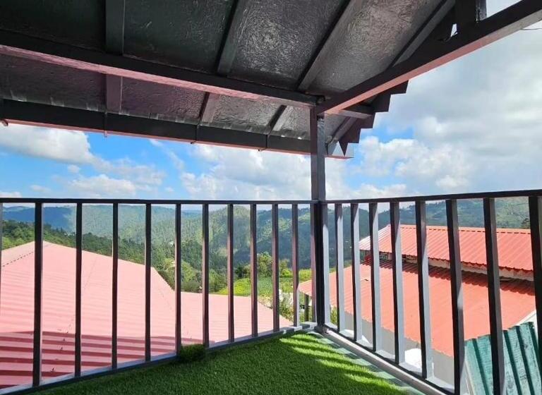 호텔 Himalayan Havenwood