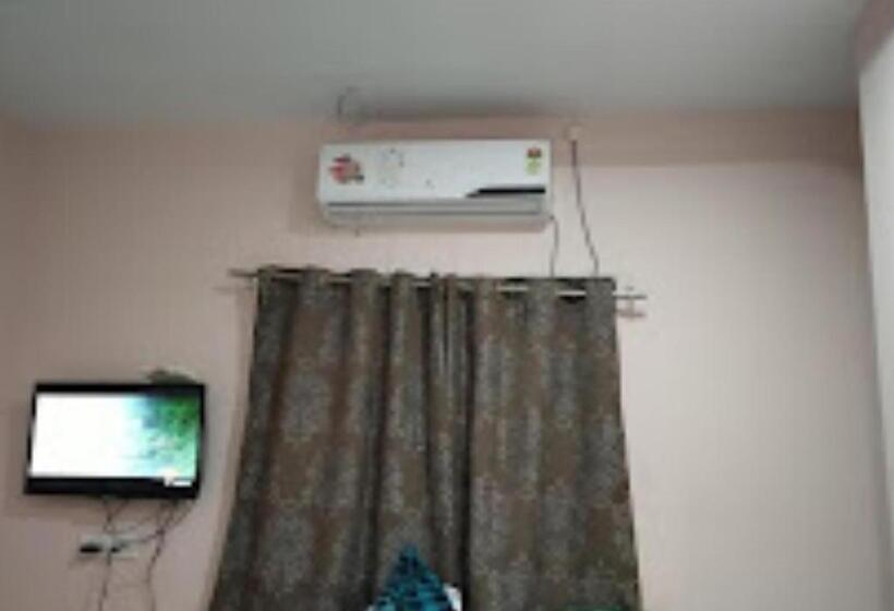 فندق Jai Palace Wardha