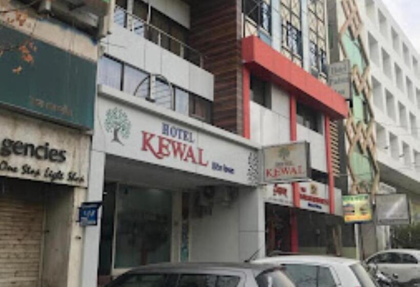 Отель Kewal Inn Jalgaon