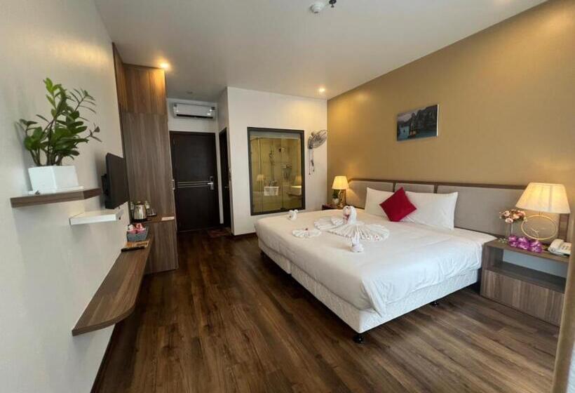 هتل Khách Sạn Lantana Hạ Long