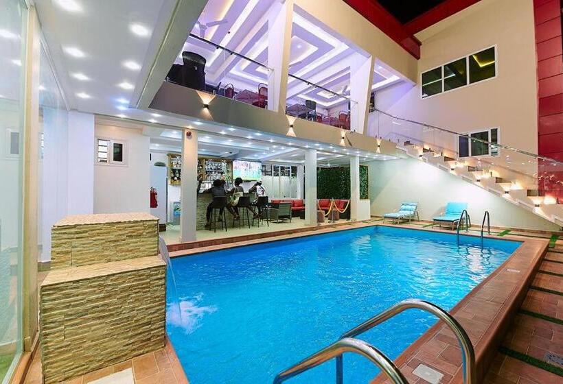 בית מלון כפרי Kings Villagio
