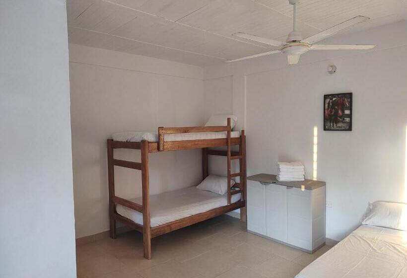 La Casa Del Mar Hotel Familiar En San Bernardo Del Viento