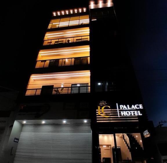 בית מלון כפרי Lc Palace