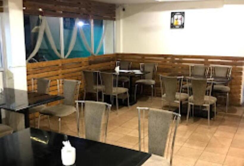 فندق Lotus Chandrapur