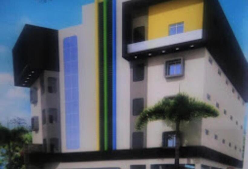 فندق Lotus Chandrapur