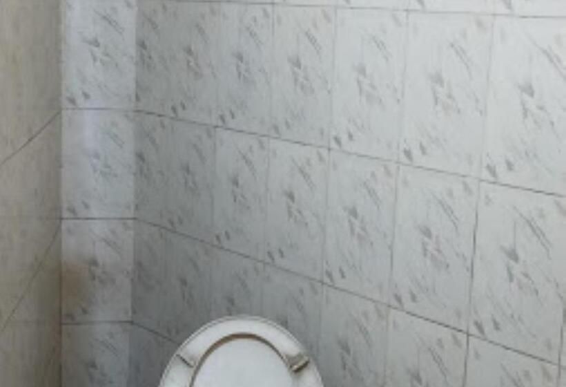 ホテル Maan Residency Bhusawal