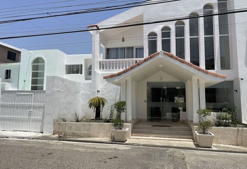 בית מלון כפרי Montesilva