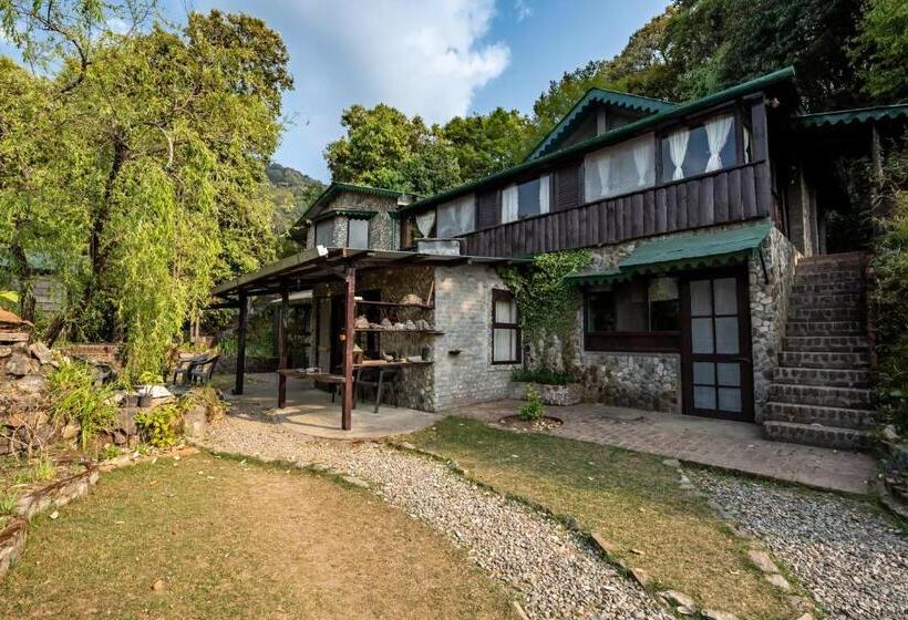 酒店 Mountain Quail Lodge