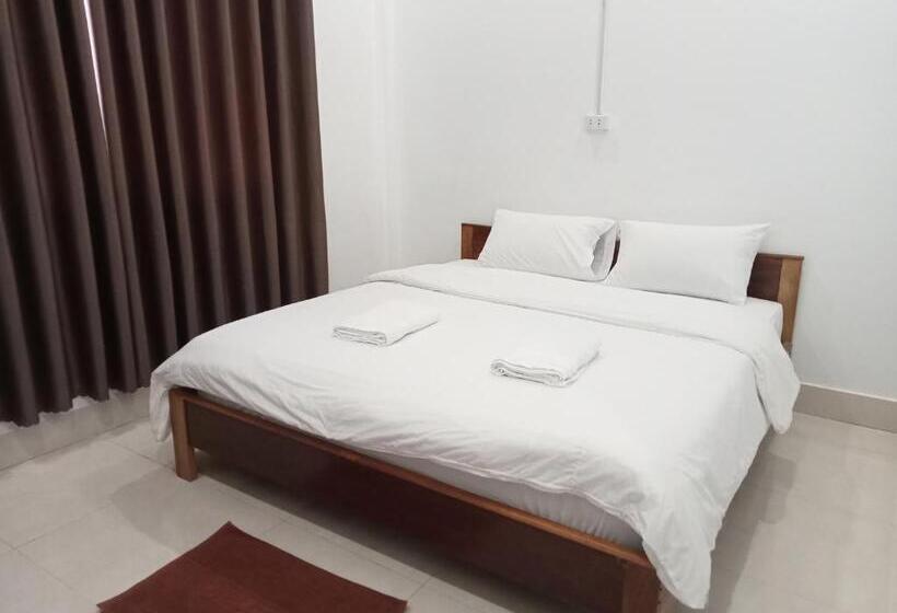 בית מלון כפרי Narisay