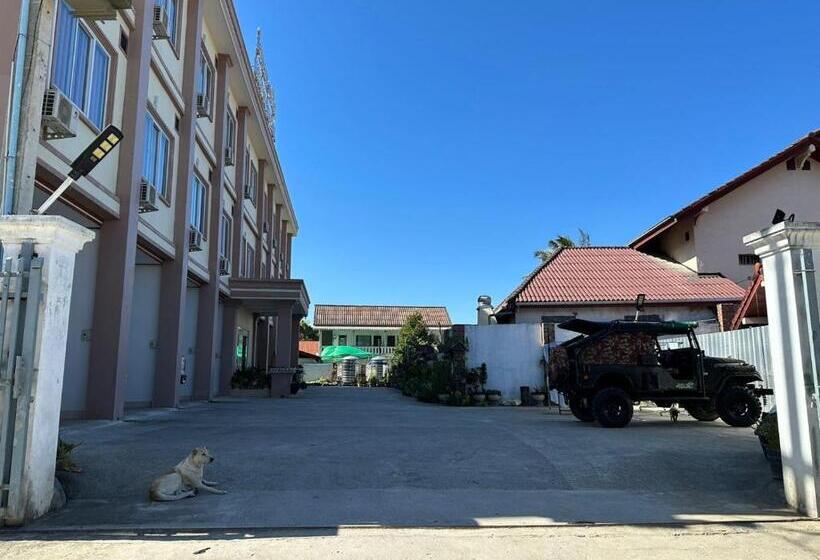 בית מלון כפרי Narisay