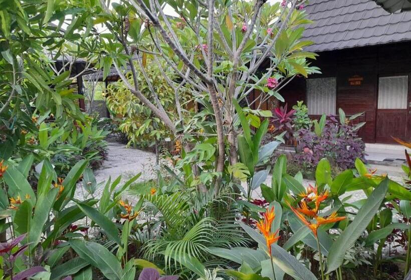 בית מלון כפרי Puri Lestari Official