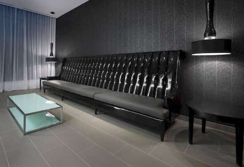 ホテル Reve Elegant Penthouse