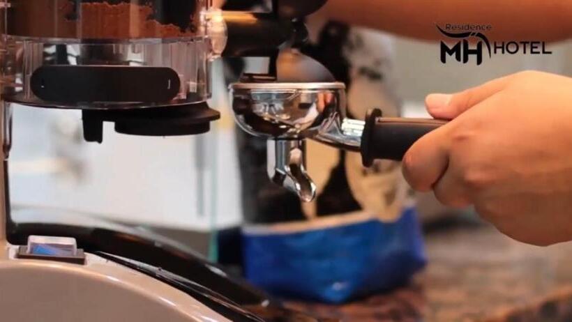 בית מלון כפרי Résidence Mh Hôtel