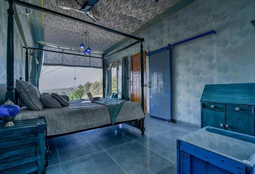 בית מלון כפרי Shalom Corbett’s Hillside Hideaway