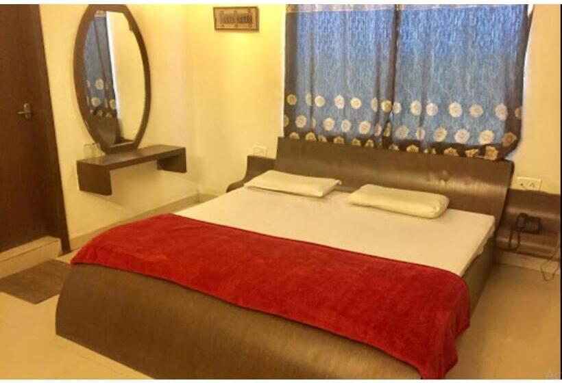 בית מלון כפרי Shiva, Sehore, M.p