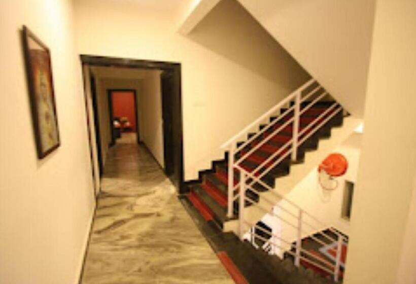 Hotel Simon King Malvan