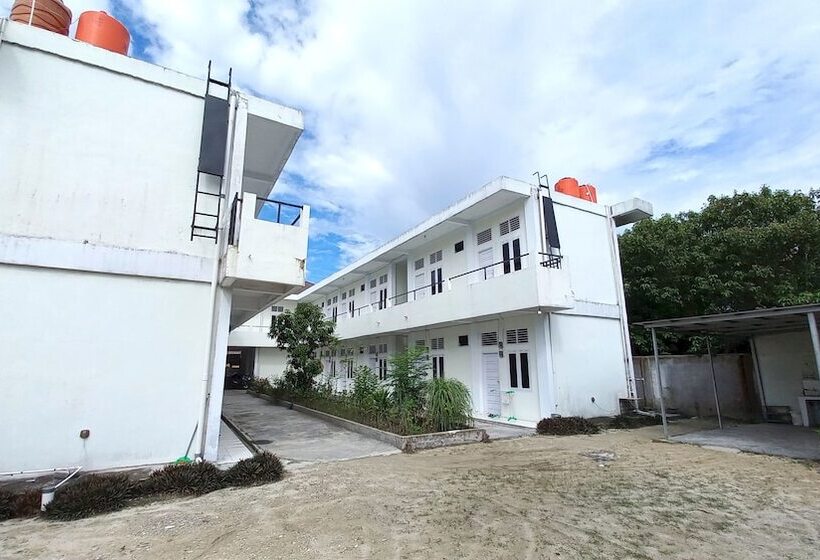 ホテル Spot On 93326 Pondok Anie Syariah