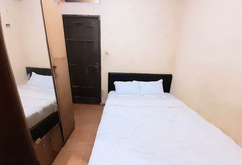 فندق Spot On 93326 Pondok Anie Syariah