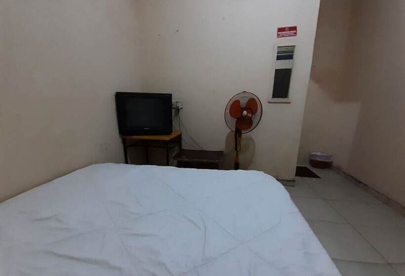 فندق Spot On 93326 Pondok Anie Syariah