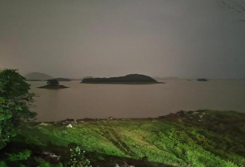 Отель Subhankar Guest House