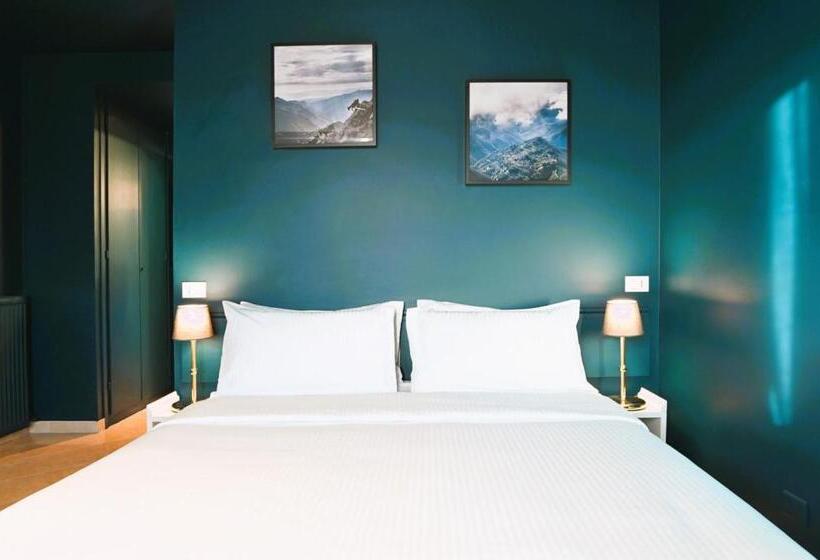 בית מלון כפרי Surrounded By Tuscan Nature In Barga, Breakfast Included