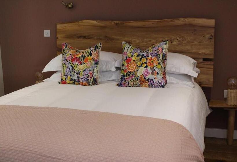 ホテル The Kings Head Inn, Norwich   Aa 5 Star Rated