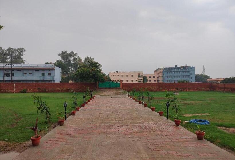 בית מלון כפרי Uma Magan Farms