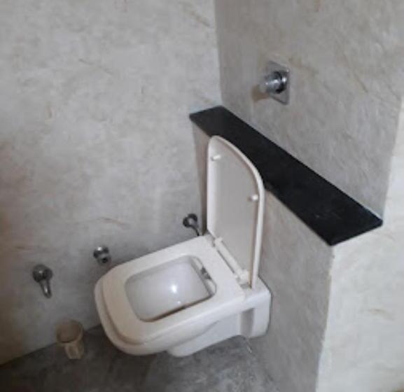 בית מלון כפרי Venus International