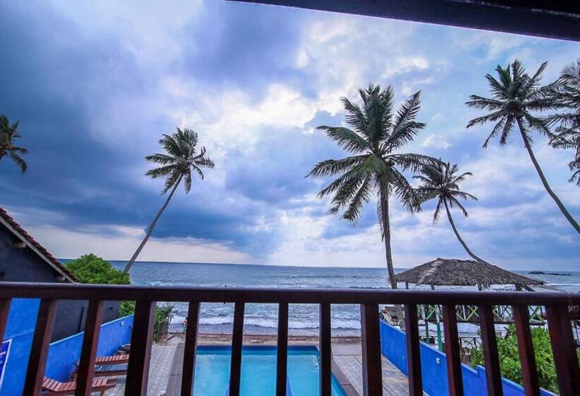 Отель Wewala Beach