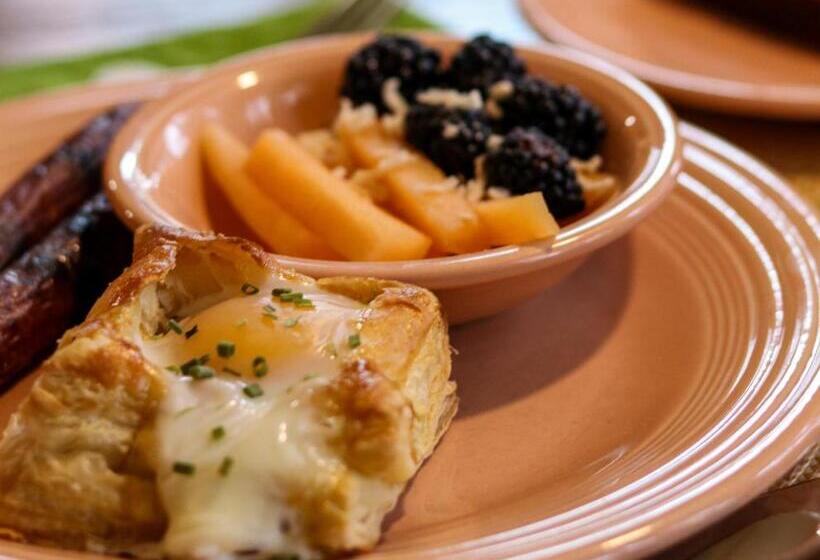 Lakeplace Bed & Breakfast