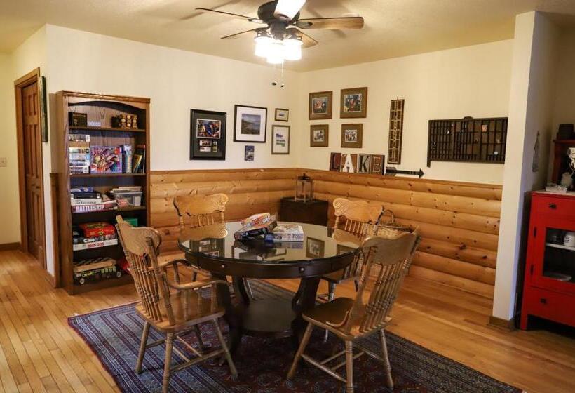 Lakeplace Bed & Breakfast