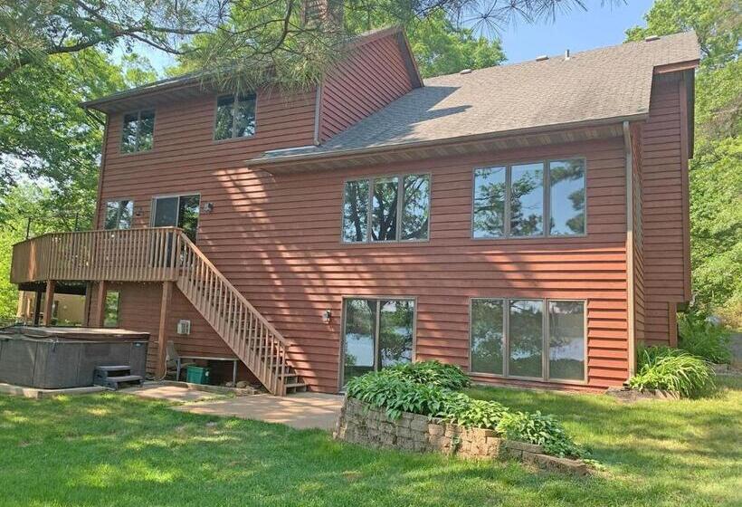 Lakeplace Bed & Breakfast