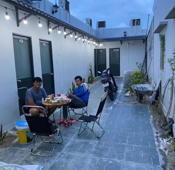 مُتل Nhà Nghỉ Homestay Yên Lành