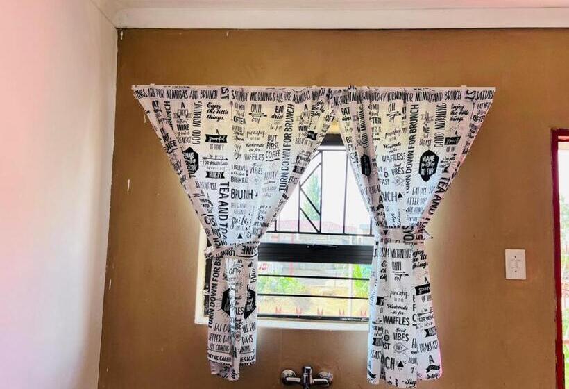 Mphatlalatsane Executive Bnb