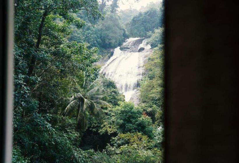 Nature Cascade Resort