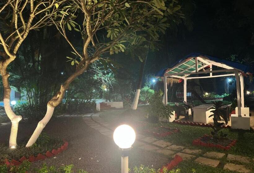 Opulence Boutique Resort, Alibaug