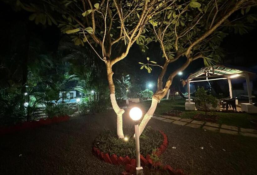 Opulence Boutique Resort, Alibaug