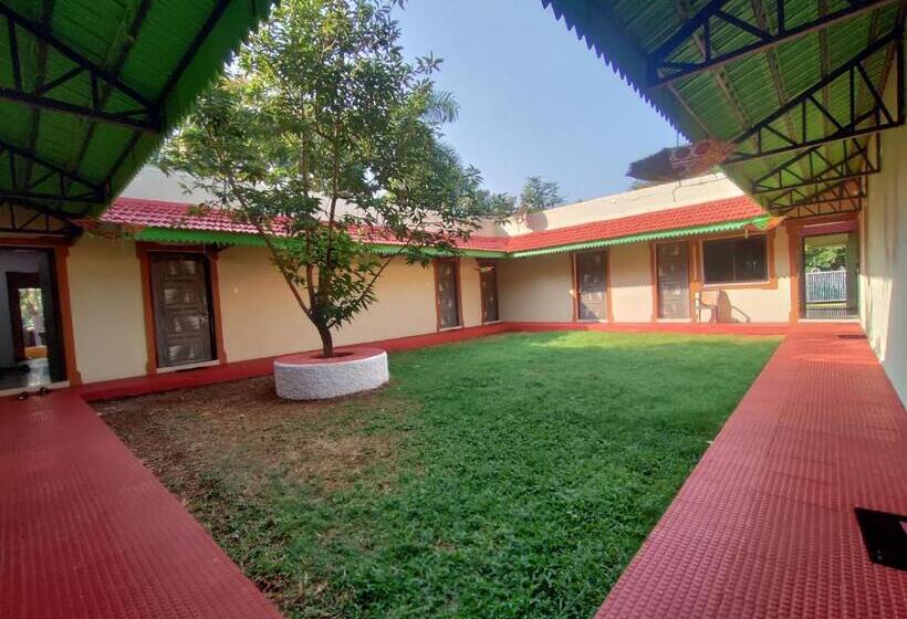 Opulence Boutique Resort, Alibaug