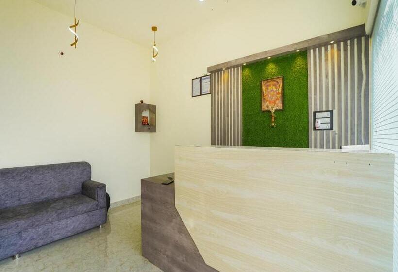 Oyo Hotel Diamond Plaza