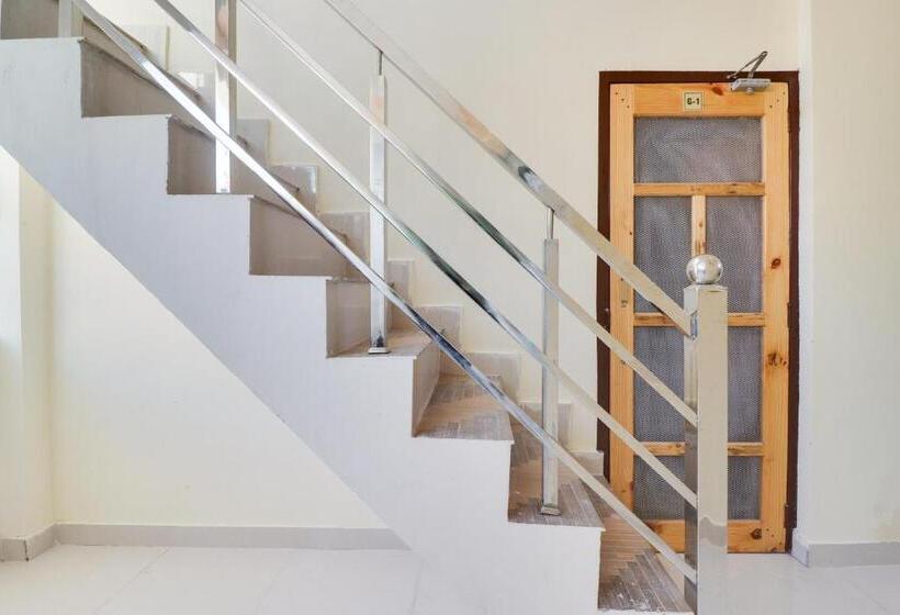 Oyo Hotel Divine Home