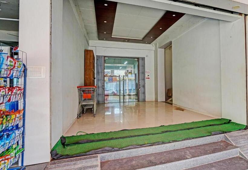 Oyo Hotel Shiv Plaza